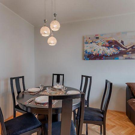 Two Bedroom Apartment Paris 里耶卡 外观 照片